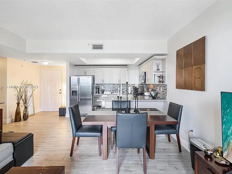 3500 Coral Way #Penthouse 105 — Photo 3