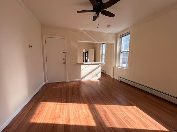 1101 43rd St APT 1