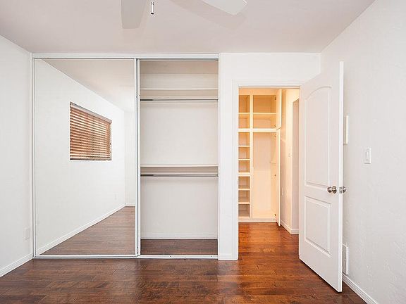 2nd image of 863 Sapphire St APT 18