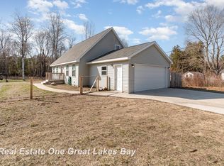 517 N Us Highway 23, Harrisville, MI 48740