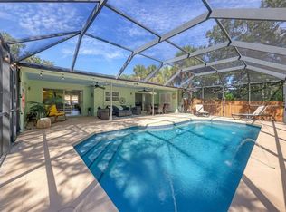 735 Birdsong Ln, Sarasota, FL 34242