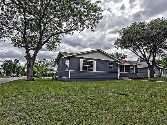 4th image of 638 John Adams Dr