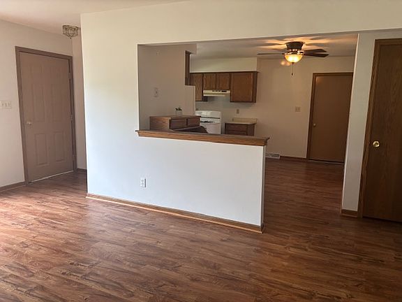 Living room to kitchen