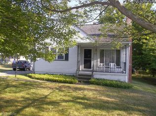 984 E Spruce Ave, Ravenna, OH 44266