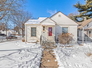 3901 Thomas Ave N, Minneapolis, MN 55412