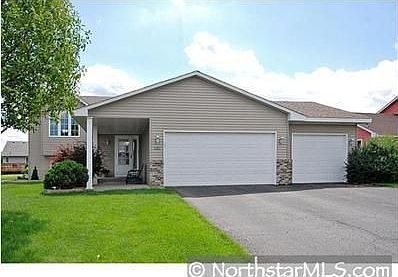 5th image of 9038 Woodhall Cir N