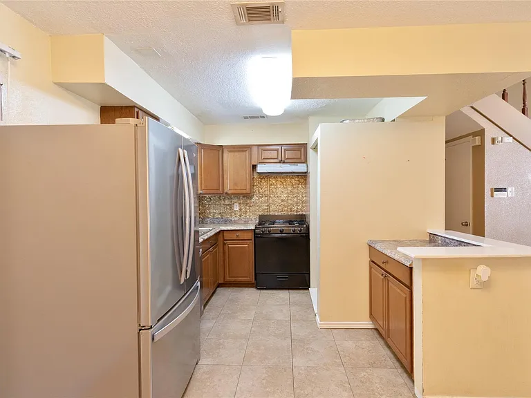 22902 Cabanna Rd — Photo 7
