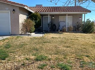 3436 Roxbury St, Rosamond, CA 93560