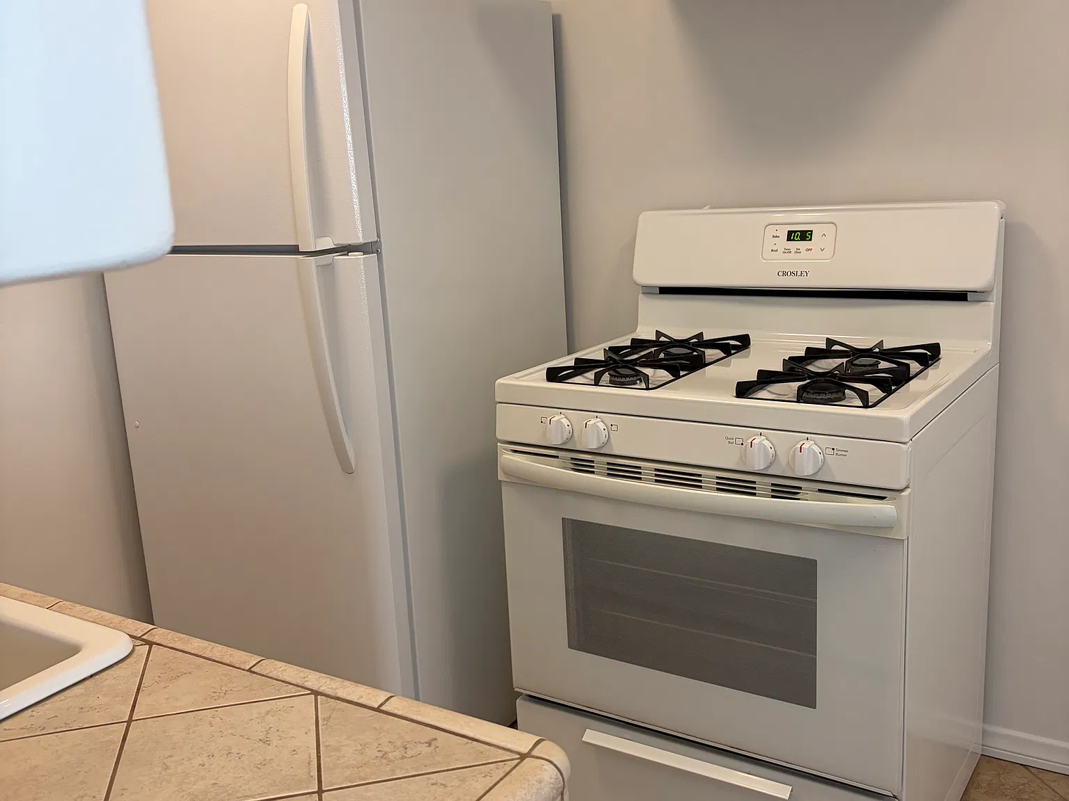 2 bed, $1,950 — Photo 3