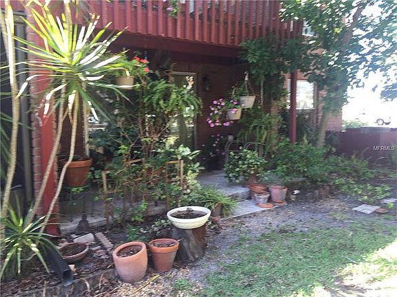 2nd image of 1025 82nd Ter N APT A