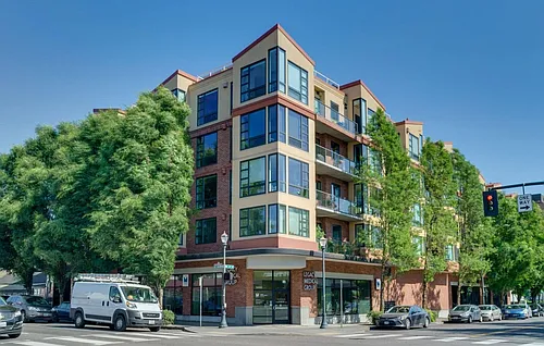1620 NE Broadway St #517 Photo 1