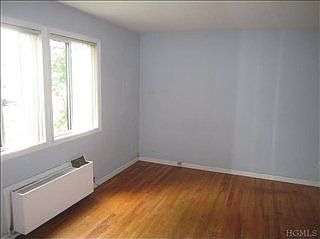 5th image of 12 Cromwell Pl #12A