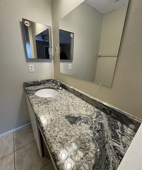 Bathroom vanity