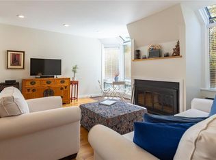 Bellevue Gardens, Newport, RI 02840