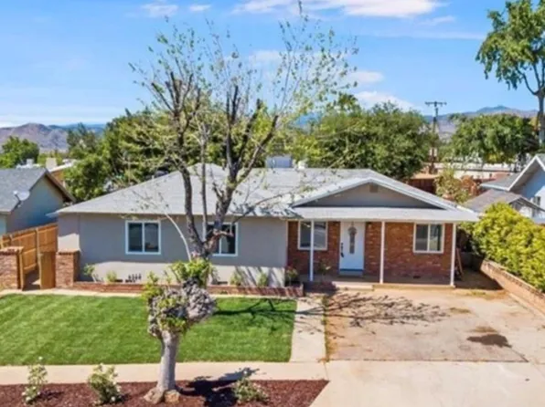 35036 San Carlos St, Yucaipa, CA 92399