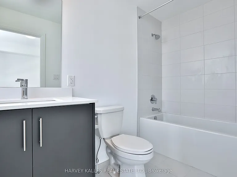 204 Atkinson Ave — Photo 29