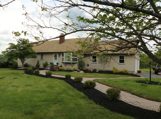 7 Lehigh Rd, Neshanic Station, NJ 08853