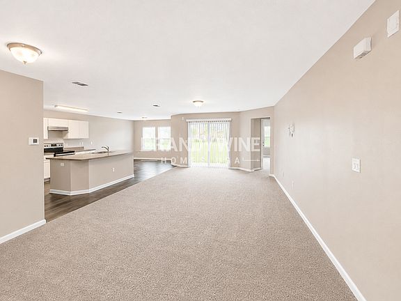 4th image of 1825 Boston Commons Way