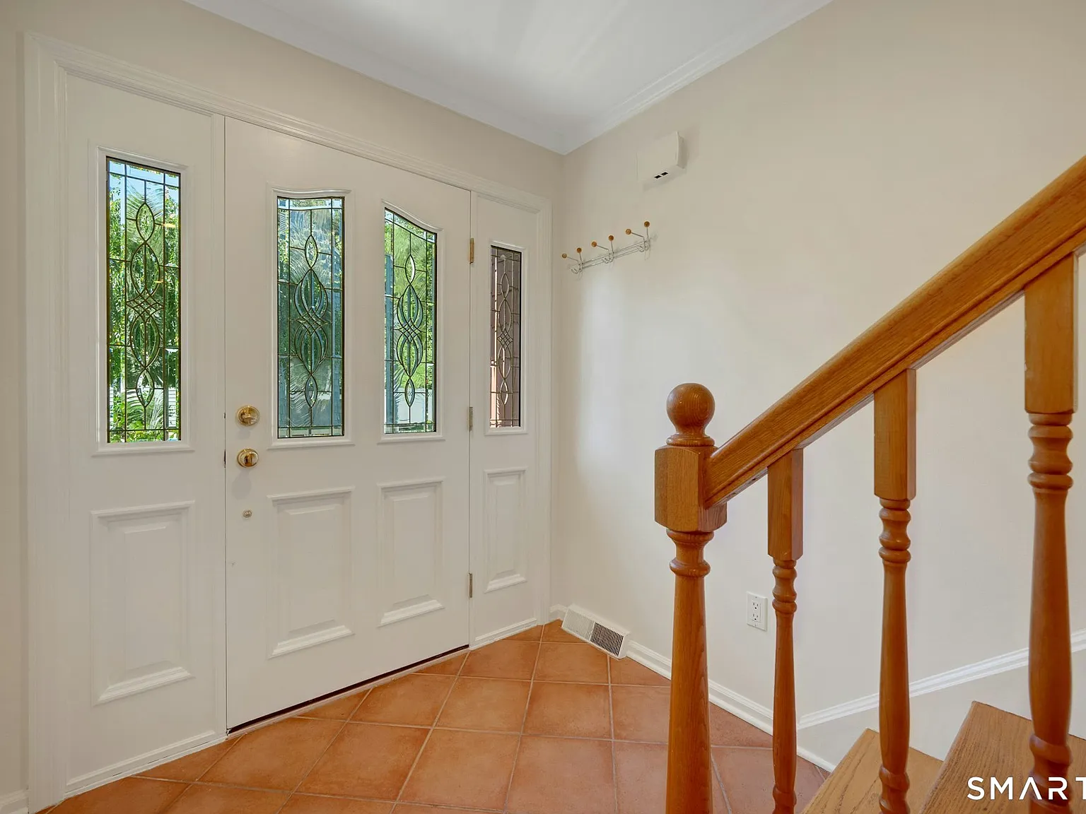 3 bed, 2.5 bath, 1980 sqft, $6,200 — Photo 3