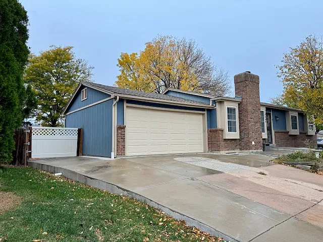 5 bed, 2267 sqft, $3,100 — Photo 2