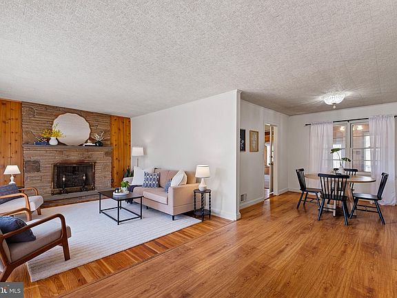 4th image of 337 Wedgewood Rd