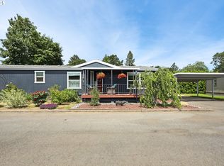 1267 Tucker Rd, Hood River, OR 97031