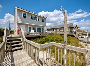 2420 S Shore Dr, Surf City, NC 28445