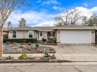 2336 Greenbriar Way, Santa Rosa, CA 95409