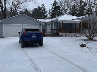 2796 S Baldwin Rd, Lake Orion, MI 48360