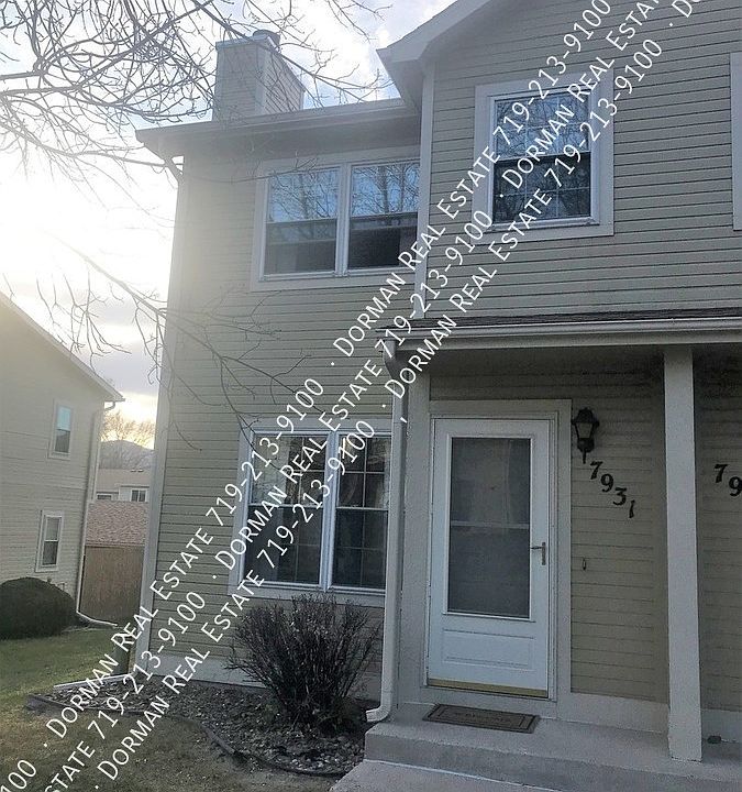 1st image of 7931 Lexington Park Dr