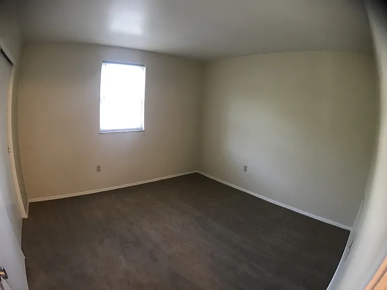 145 Lemoyne Ave — Photo 6