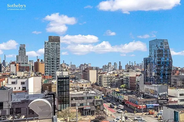 Rented by Sotheby's International Realty | media 18