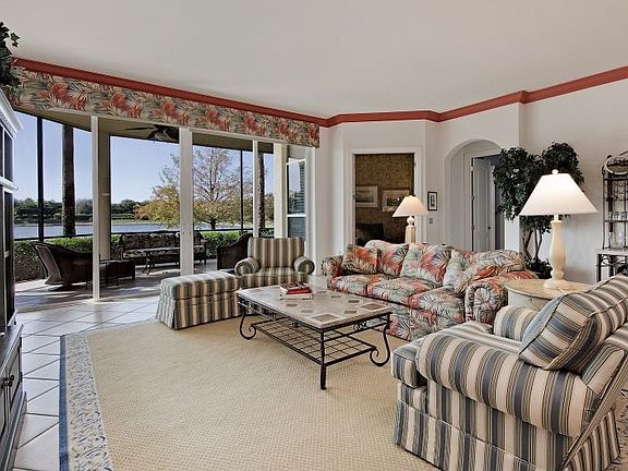 Incredible Sweeping Lake Views