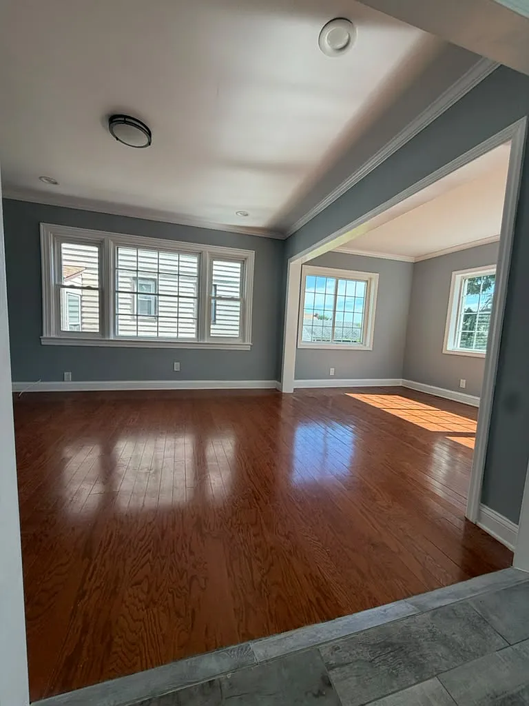 3 bed, 2.5 bath, 1000 sqft, $4,300 — Photo 2