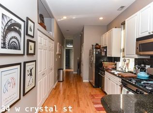 2134 W Crystal St #1012, Chicago, IL 60622