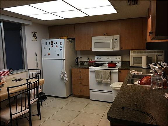 3rd image of 2263 Bancroft Cir N APT A