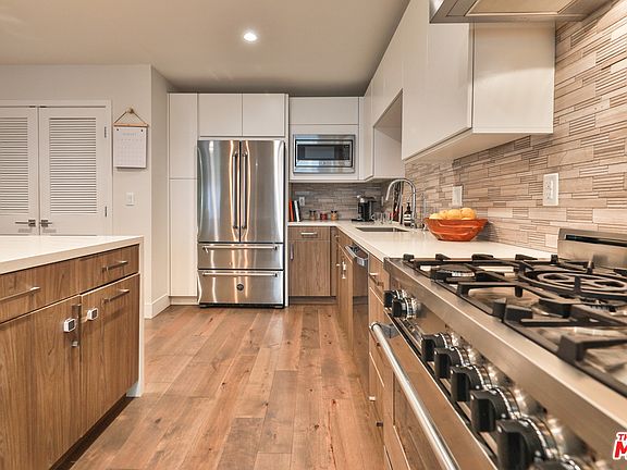 4th image of 3715 W San Marino St #204