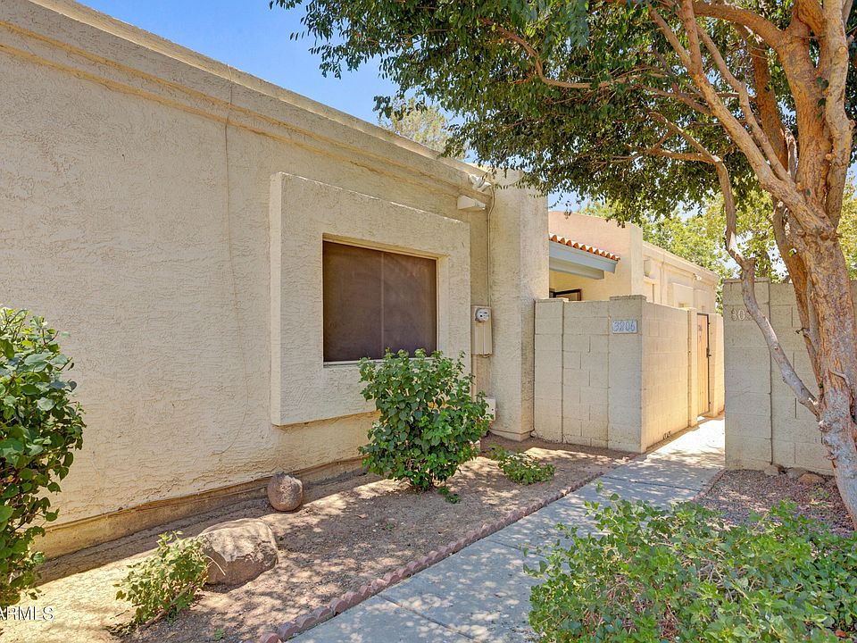 1st image of 3206 W Loma Ln Unit 3