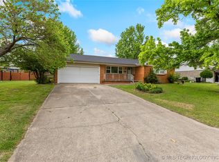 808 W 23rd St, Ada, OK 74820