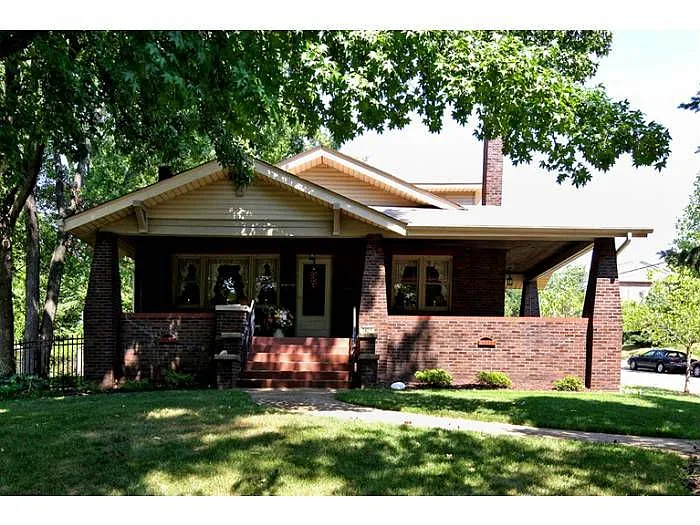 7401 Arlington Dr photo 1