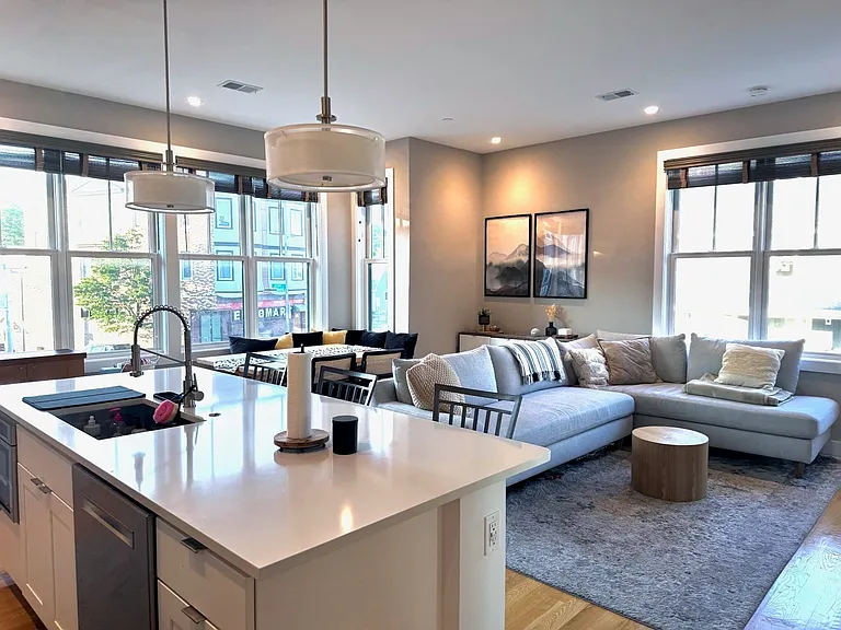 3 Dorset St #1 — Photo 15
