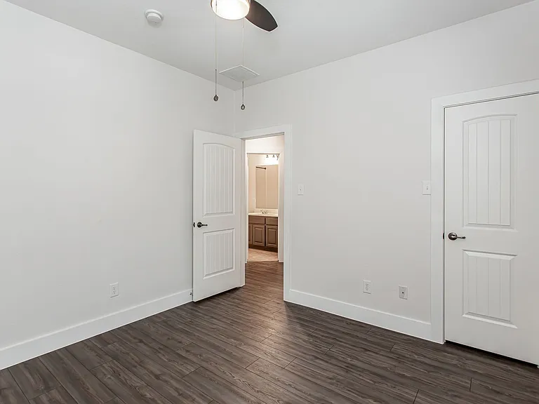 4738 Coyote Trl — Photo 29