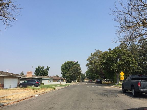 5th image of 818 W Andrews Ave
