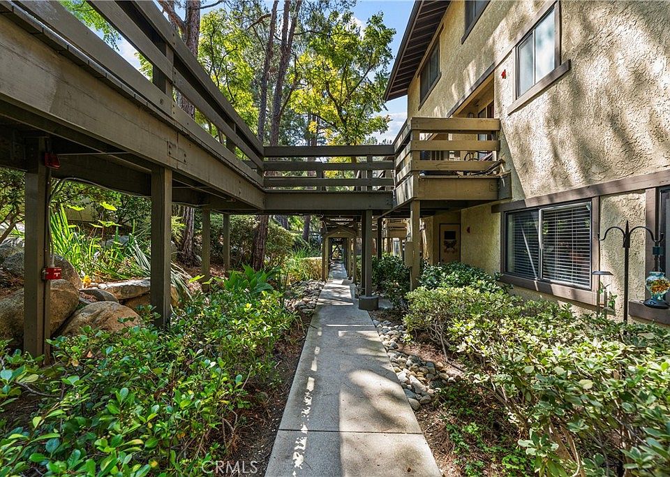 1st image of 1052 Seco St APT 104