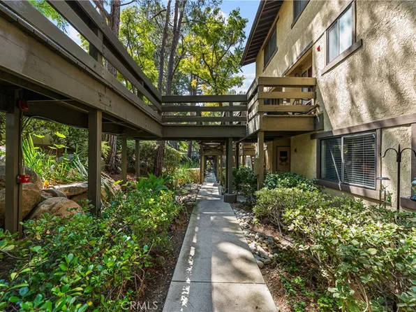 1052 Seco St, Pasadena, CA 91103