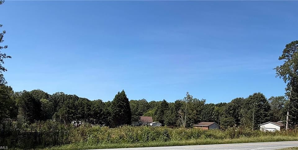 2nd image of 8553 Linville Rd