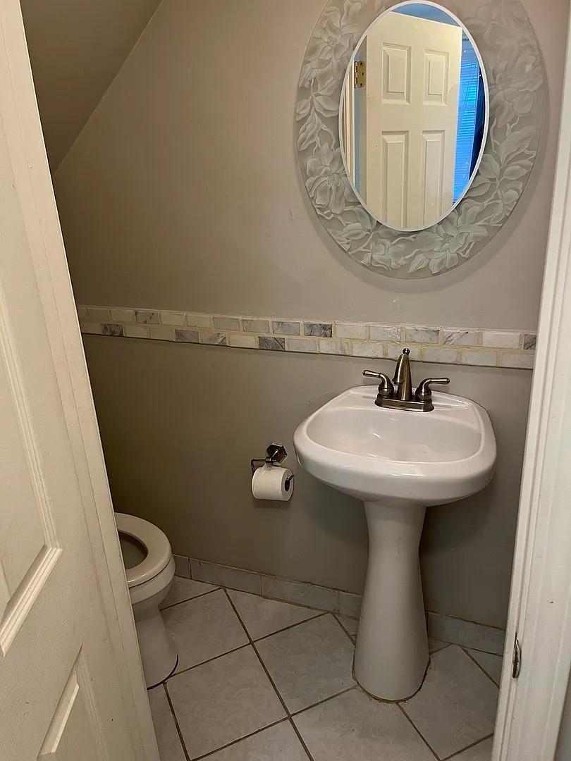 3 bed, 1.5 bath, 1200 sqft, $3,200 — Photo 4