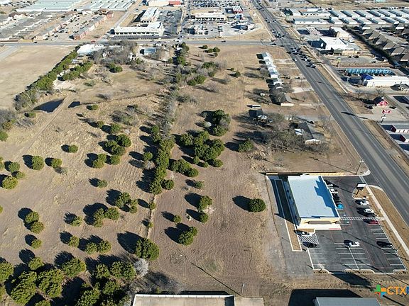 4th image of 4605 Old Fm 440 Rd