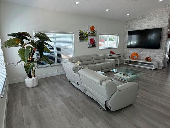 4th image of 12076 SW 251st St