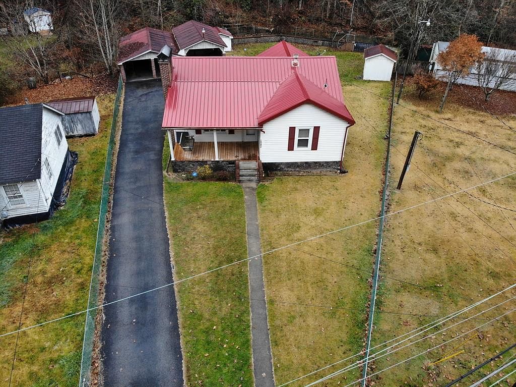 1592 Appalachian Hwy, Pineville, WV 24874 MLS 86106 Zillow